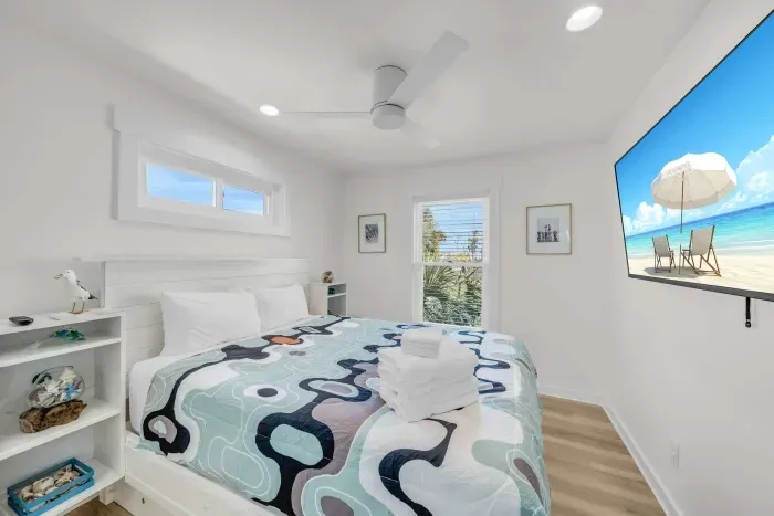 Primary bedroom with Queen size bed