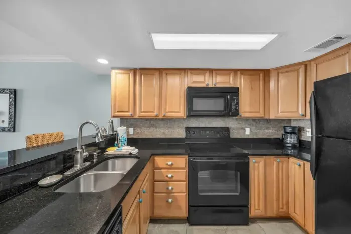 Fully equipped kitchen