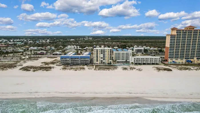 Gulf coast beaches along Castaways complex