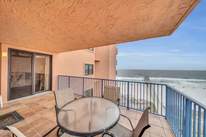 Outdoor balcony with seating for 4