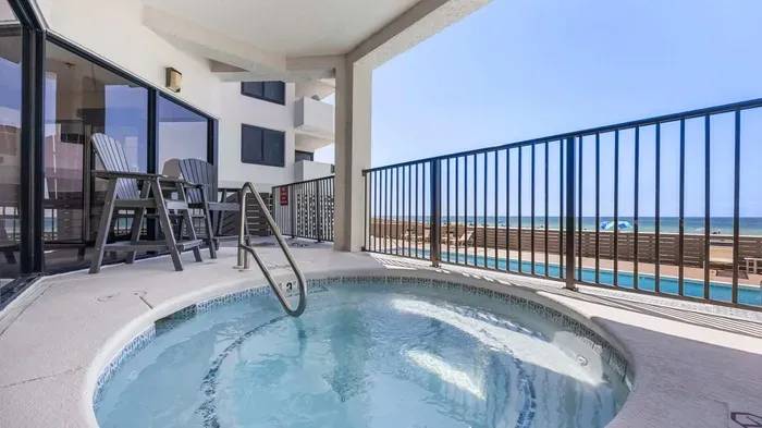 Hot tub