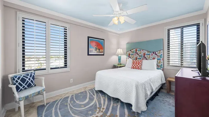 Guest bedroom