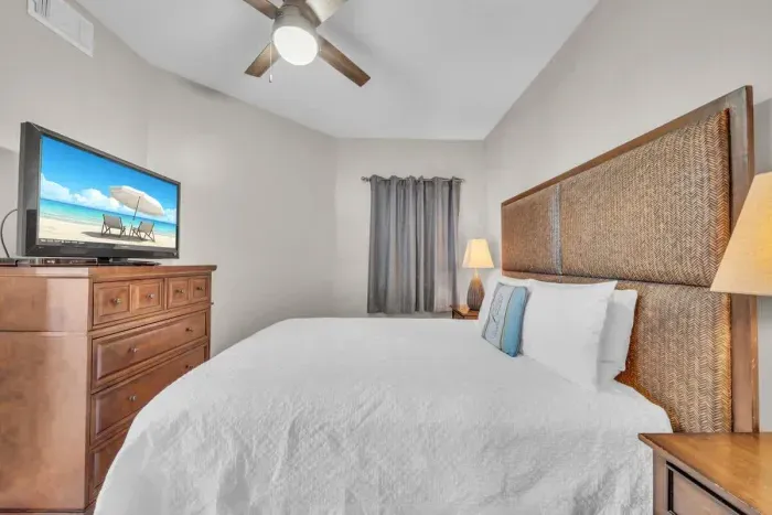 2nd Guest Bedroom with TV