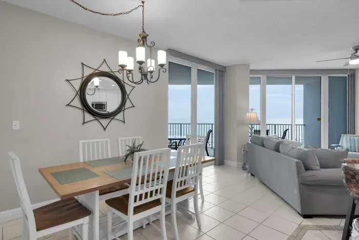 Dining room with seating for 6