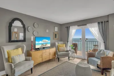 Surf Side Shores 1803