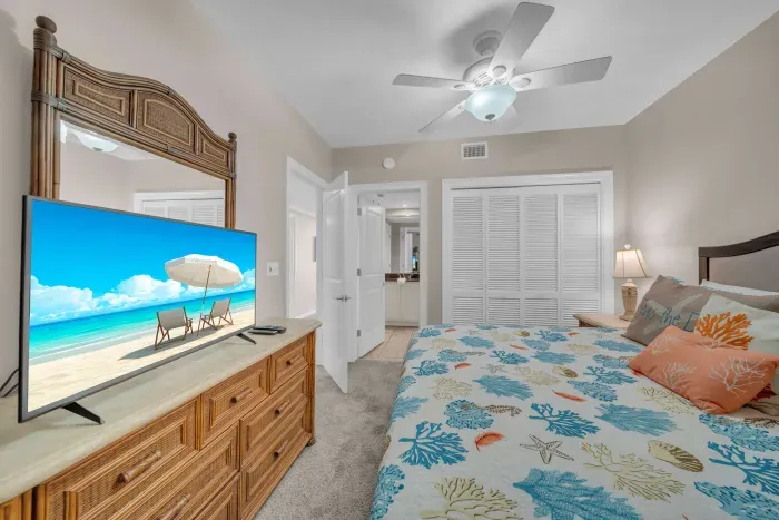 Guest bedroom with king bed