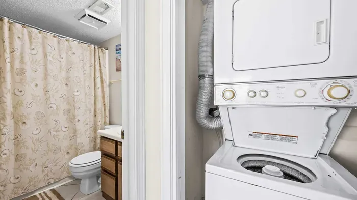 In unit washer and dryer