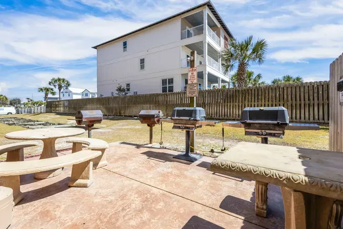 Grilling and picnic area