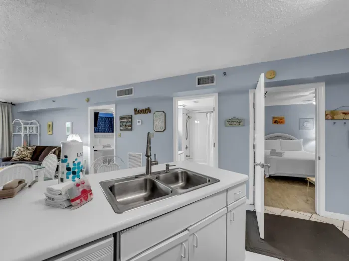 Kitchen off guest bedroom