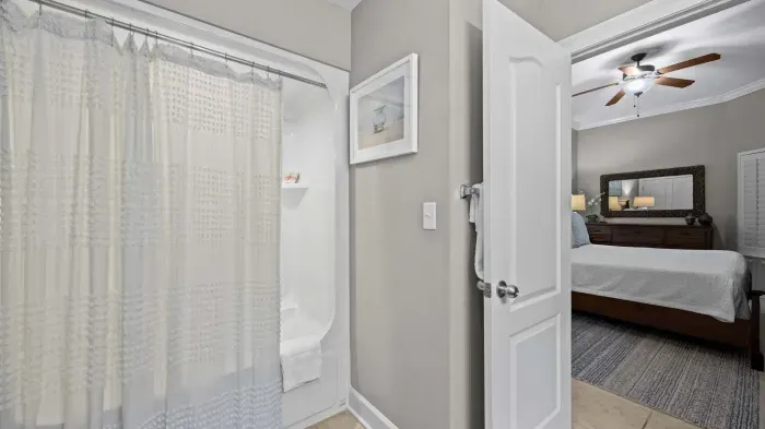 Ensuite guest bathroom