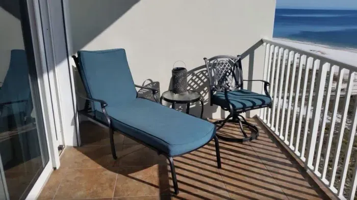 Large Balcony Lounger and Chair