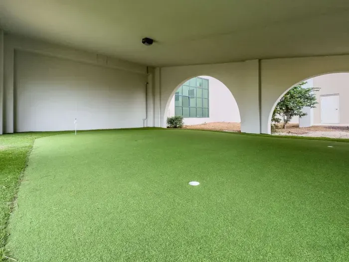 Putting green