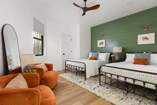 Upstairs Double Bedroom