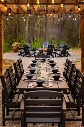 Outdoor Pergola Seating for 10