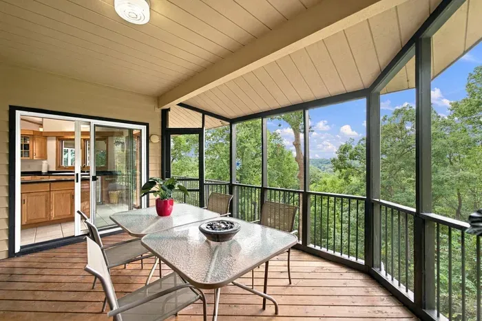 The Architect’s Overlook - image 3 of 48