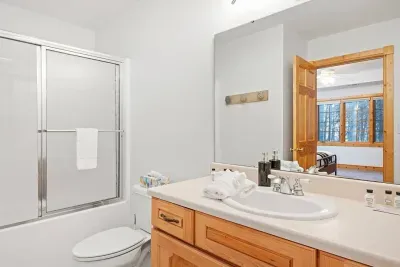 Spa-like Sanctuary: Enjoy a bright, airy retreat with modern fixtures and tranquil views!