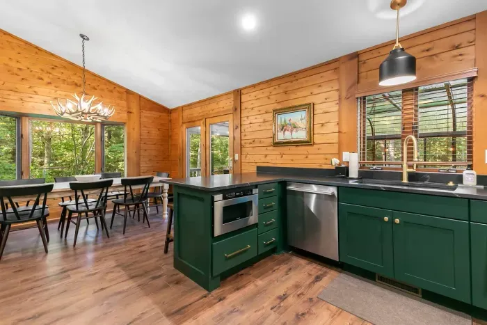 The Wolff Den | Private 10 Acres + Hot Tub & Sauna - image 13 of 64