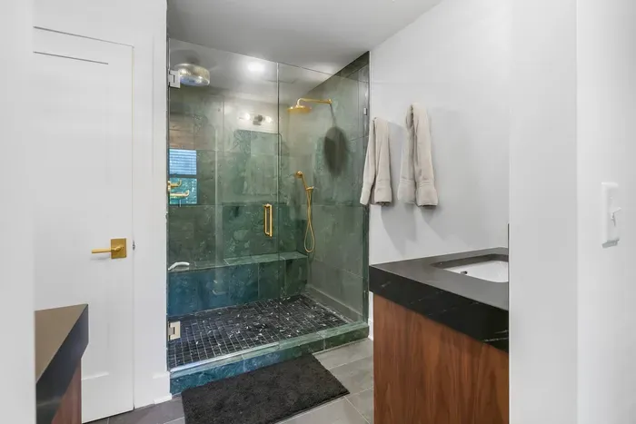 The Wolff Den | Private 10 Acres + Hot Tub & Sauna - image 23 of 64