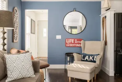 Living Room: Bright space with chic decor, inviting seating, and lake-inspired charm!