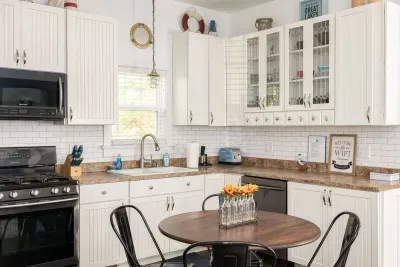 Kitchen Delight: Modern appliances and charming decor await your culinary adventures!