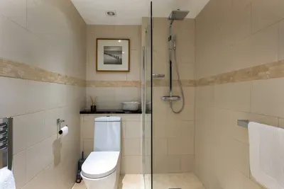 The Boathouse | River Views & Parking in Rye - image 22 of 42