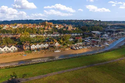 The Boathouse | River Views & Parking in Rye - image 16 of 42