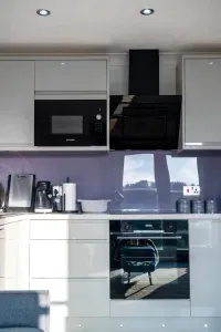 The Boathouse | River Views & Parking in Rye - image 34 of 42