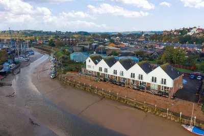 The Boathouse | River Views & Parking in Rye - image 10 of 42
