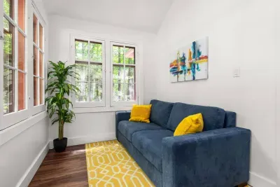 Pull-out sleeper couch