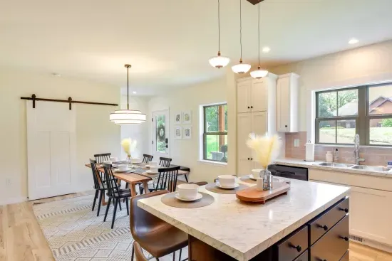 Dining Room: Bright and inviting space for memorable meals with family and friends!
