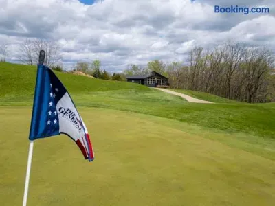 The Eagle's Green on 17 - image 103 of 158