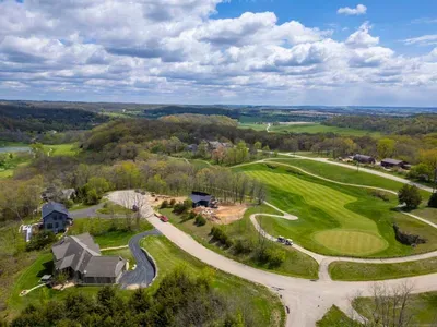 The Eagle's Green on 17 - image 3 of 92