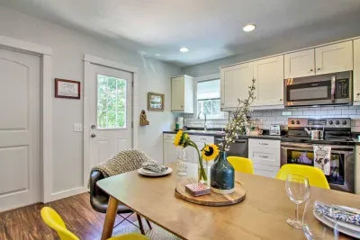 Charming Kitchen: Modern appliances and bright decor make meal prep a delight!
