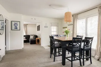 Dining Room: Enjoy meals with a view in this bright, welcoming space! Perfect for gatherings!