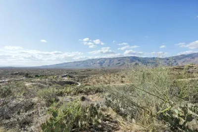 Scenic Vista: Marvel at stunning mountain views and vibrant desert landscapes right from your stay!