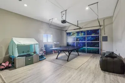 Game Room: Unleash your competitive spirit with ping pong and a playful atmosphere!