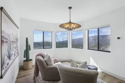Living Room Oasis: Bright natural light floods this chic space, perfect for sunset views and relaxation!