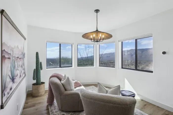 Living Room Oasis: Bright natural light floods this chic space, perfect for sunset views and relaxation!