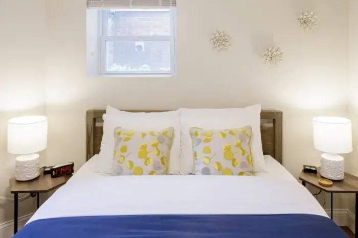 Bed, Furniture, Bedroom, Room, Indoors