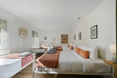 Bright & Spacious Room: Relax in this airy retreat with inviting decor and ample natural light!