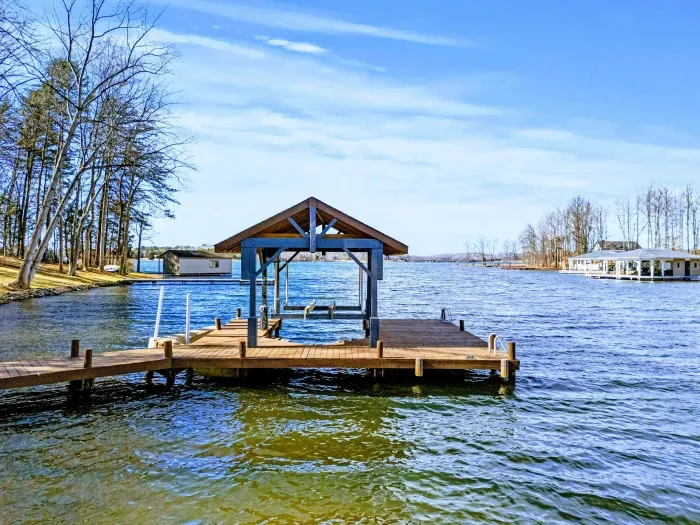 Peaceful Waters – A gentle lake breeze and endless blue await you.