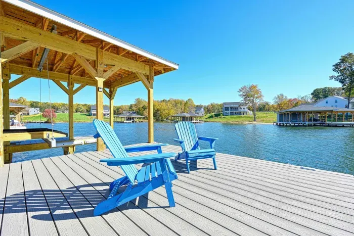 Front-Row Lake Time – Pull up a chair and let the conversations stretch as long as the afternoon.