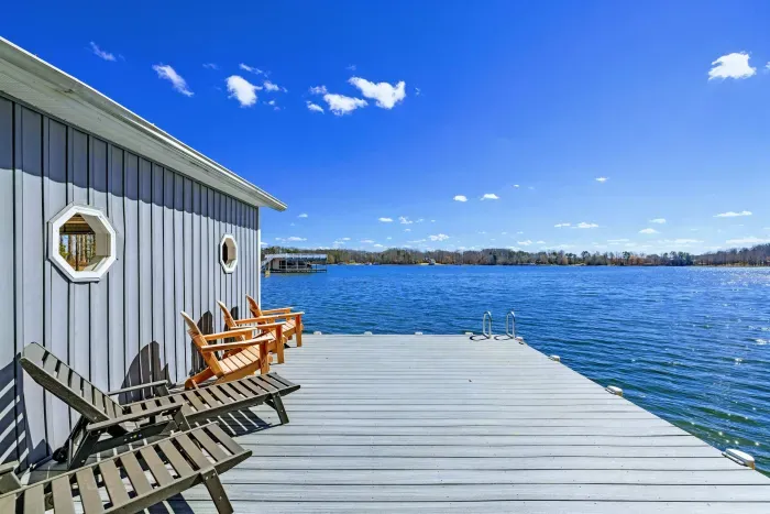 Lakefront Luxury, Hot Tub, Dock, Beach, Games - image 5 of 118