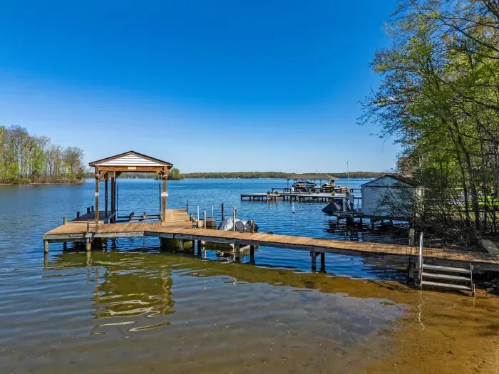 Lakeside Aerial: Looking straight down at the dock and boat lift.