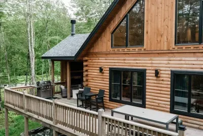 With room for everyone, the picnic table makes it easy to gather for meals, games, or late-night chats. Rain or shine, it’s a space built for connection, laughter, and those shared moments that turn into the best camp memories