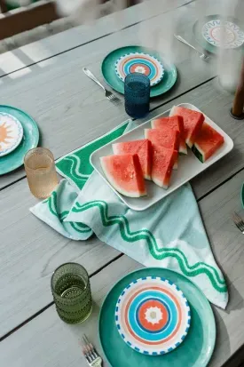 Fresh fruit, fresh air, and time together. Whether it’s a quick snack between adventures or a slow summer meal, the deck is made for sharing life’s simple joys