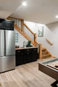 Snacks and sips at the ready thanks to a full kitchenette just steps from the action