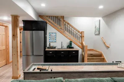 A second full-size fridge means space for everything: extra drinks, leftovers, or even a holiday feast for 14. The basement wet bar is built for big gatherings and keeps the good times rolling