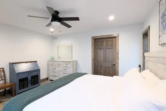 A tranquil night's sleep awaits in the primary suite! (UPSTAIRS)