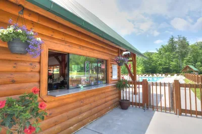 Southern Belle, hot tub, game room, king suite! - image 78 of 81